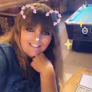 Meet your Posher, Lyn